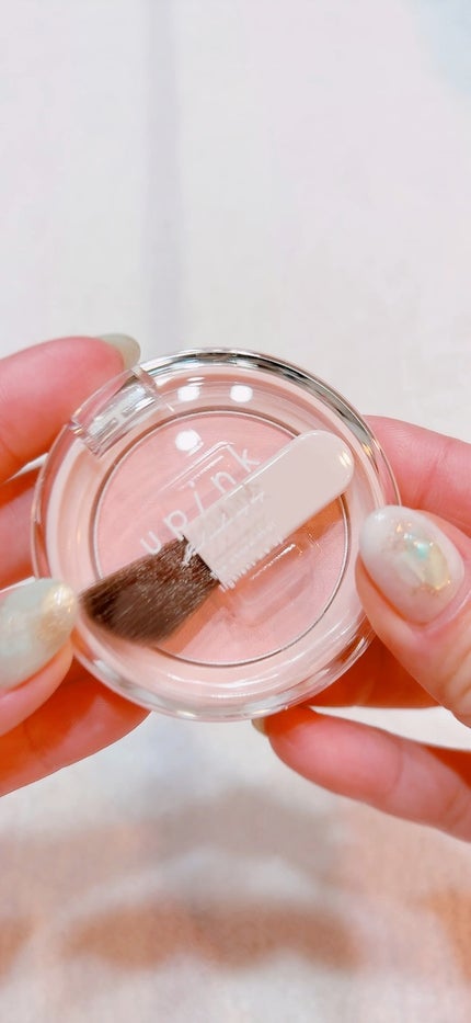 フィルスウィートチーク/upink/パウダーチークの人気ショート動画