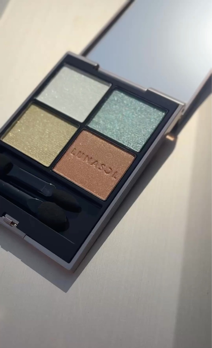 ルナソル アイカラーレーションN EX08 Alluring Feather/LUNASOL/アイシャドウパレットを使ったクチコミ（1枚目）