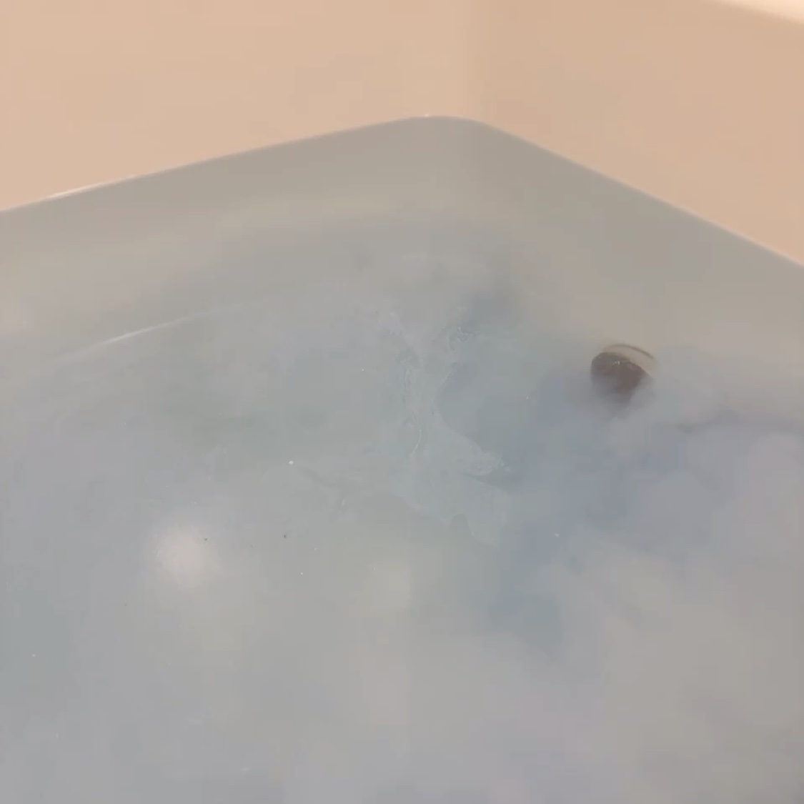 COOL真夏の夜の香り/爆汗湯/炭酸系入浴剤の動画クチコミ1つ目