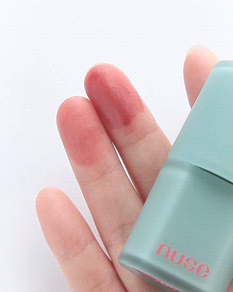 ムースリップチュアル/nuse/口紅を使ったクチコミ（3枚目）