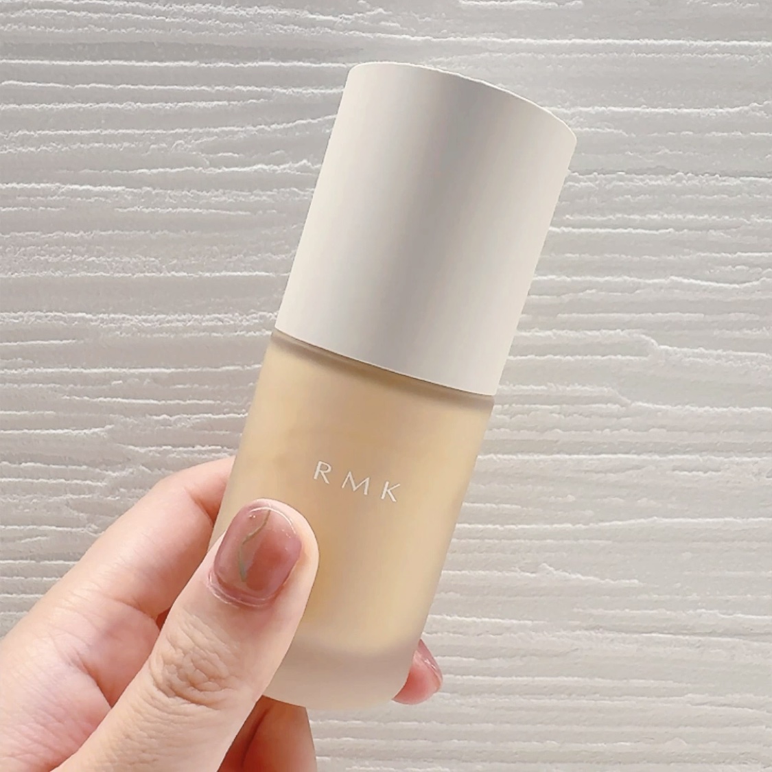 RMK リクイドファンデーション フローレスカバレッジ プラス/RMK/リキッドファンデーションを使ったクチコミ（3枚目）