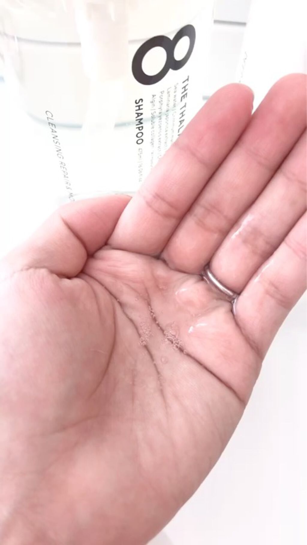 モイストシャンプー＆モイストトリートメント ミニヘアミスト付き 限定キット/エイトザタラソ/シャンプー・コンディショナーの動画クチコミ3つ目