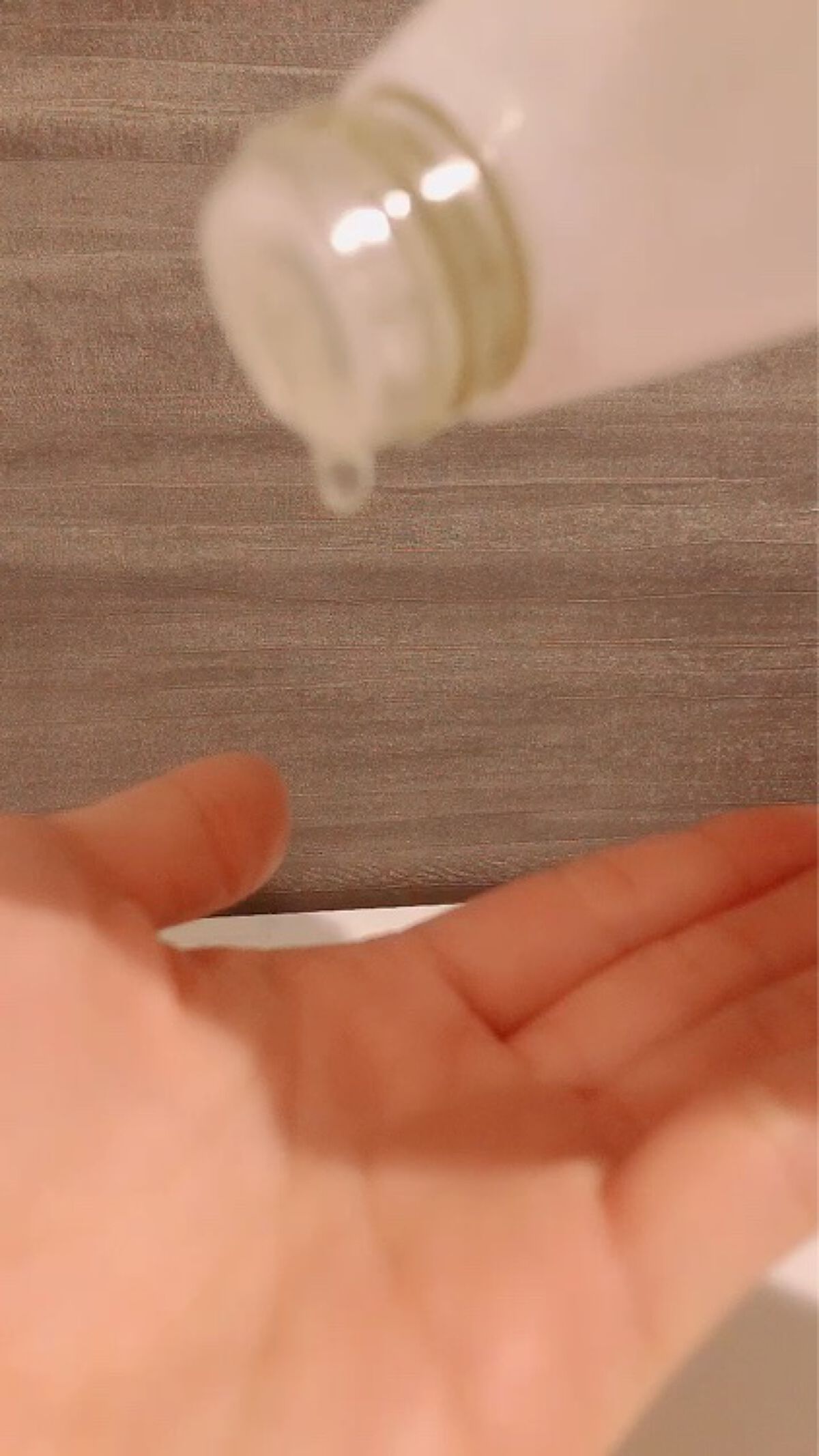 ユイル・アンティーク チュベローズ・デュ・メキシク/オフィシーヌ・ユニヴェルセル・ビュリー/ボディオイルを使ったクチコミ（3枚目）