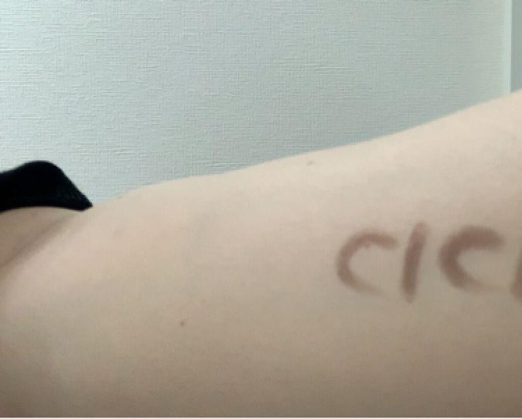CICAレッドネスカバークッション/VT/クッションファンデーションを使ったクチコミ（3枚目）