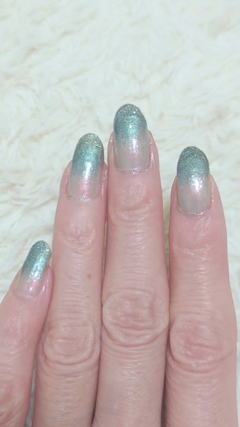 ネイルポリッシュ/キャンドゥ/マニキュアの人気ショート動画