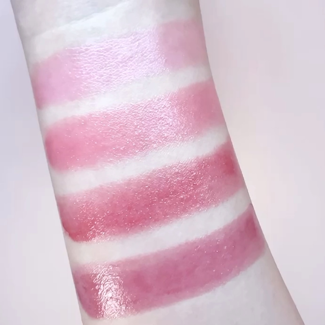 オーロラパールリップスティック/MERYTHOD/口紅の動画クチコミ5つ目