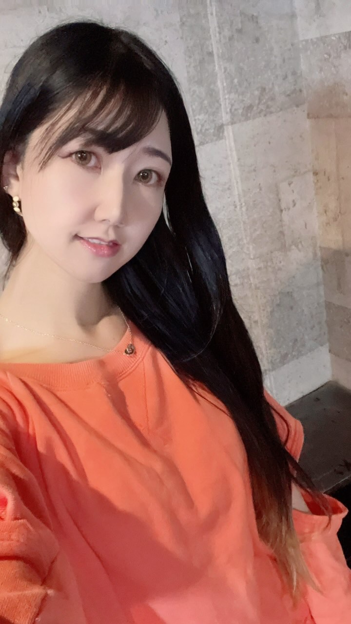 Vヴィヴィットロゼ リップグロス/Visvilaa/リップグロスの動画クチコミ1つ目