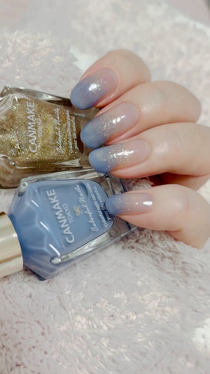 カラフルネイルズ/キャンメイク/マニキュアの人気ショート動画