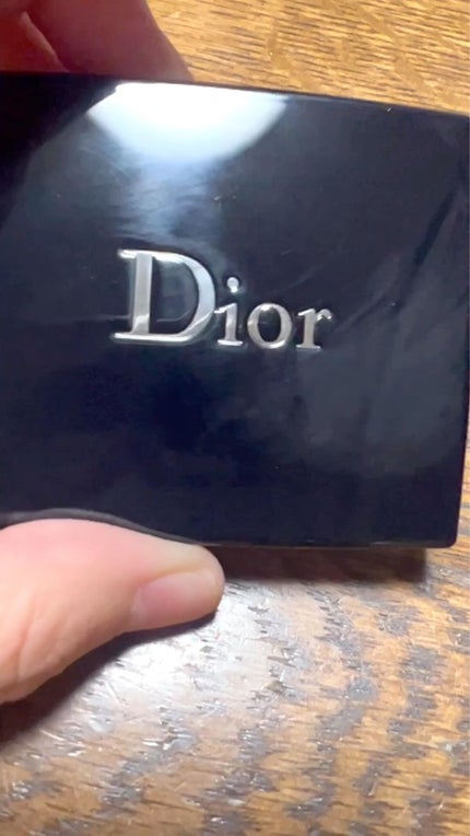モノ クルール クチュール/Dior/単色アイシャドウの人気ショート動画