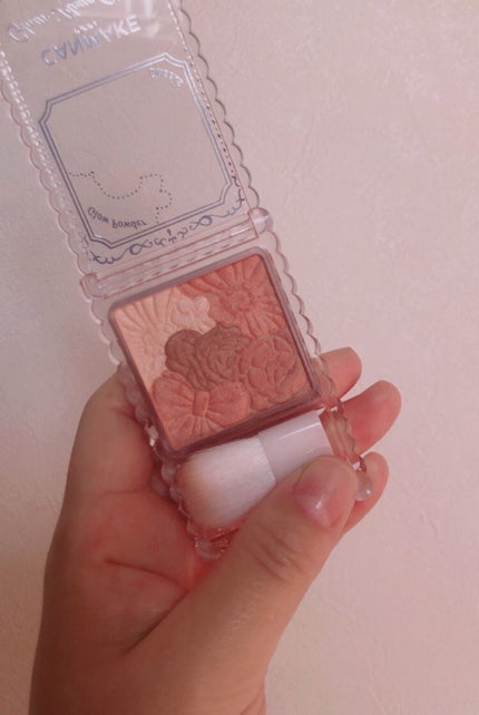 グロウフルールチークス/キャンメイク/パウダーチークの人気ショート動画