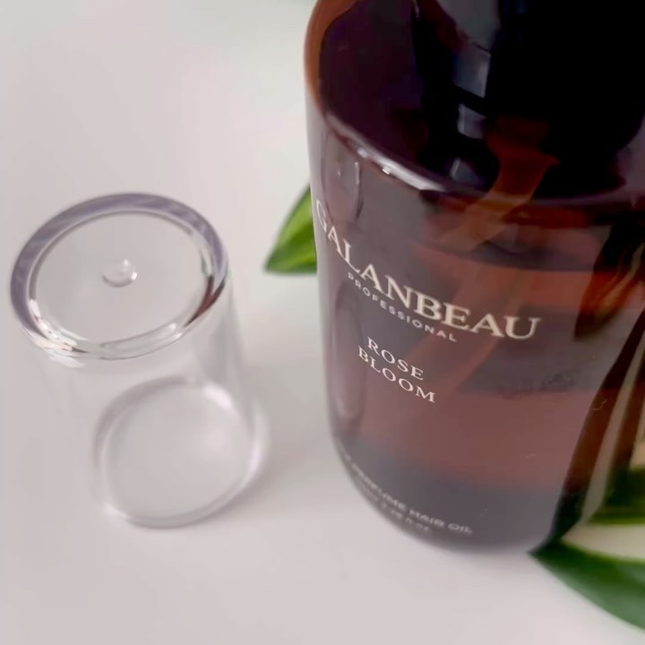 シルクパフュームヘアオイル（ローズブルーム）/ガランビュー/ヘアオイルを使ったクチコミ（2枚目）