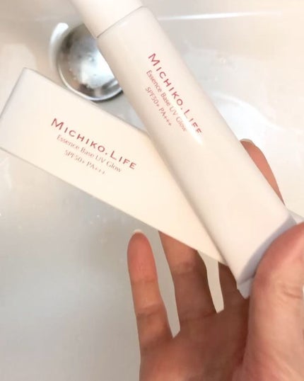 エッセンスベースUVグロウ/MICHIKO.LIFE/化粧下地を使ったクチコミ(2枚目)