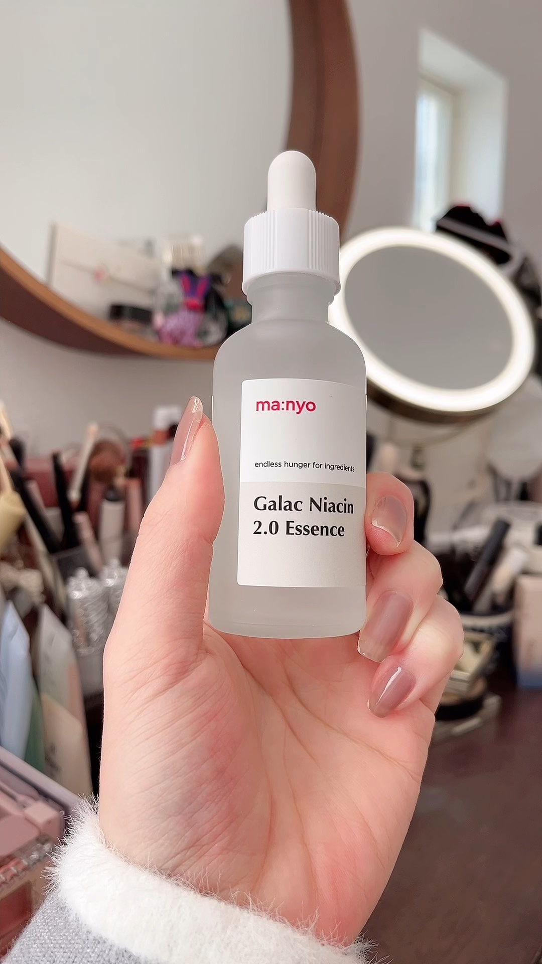 ガラクナイアシン2.0エッセンス/manyo/美容液の人気ショート動画