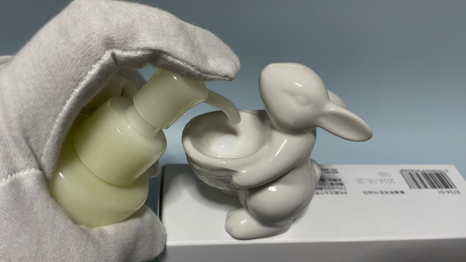 やわ肌ミルク洗顔/ファンケル/その他洗顔料の動画クチコミ3つ目