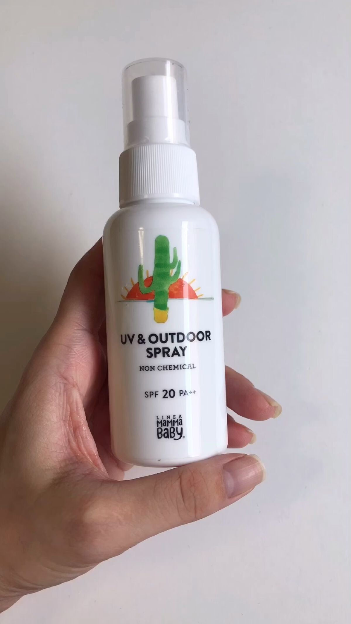 UV & アウトドアスプレー/MammaBaby/日焼け止めミスト・スプレーの動画クチコミ2つ目
