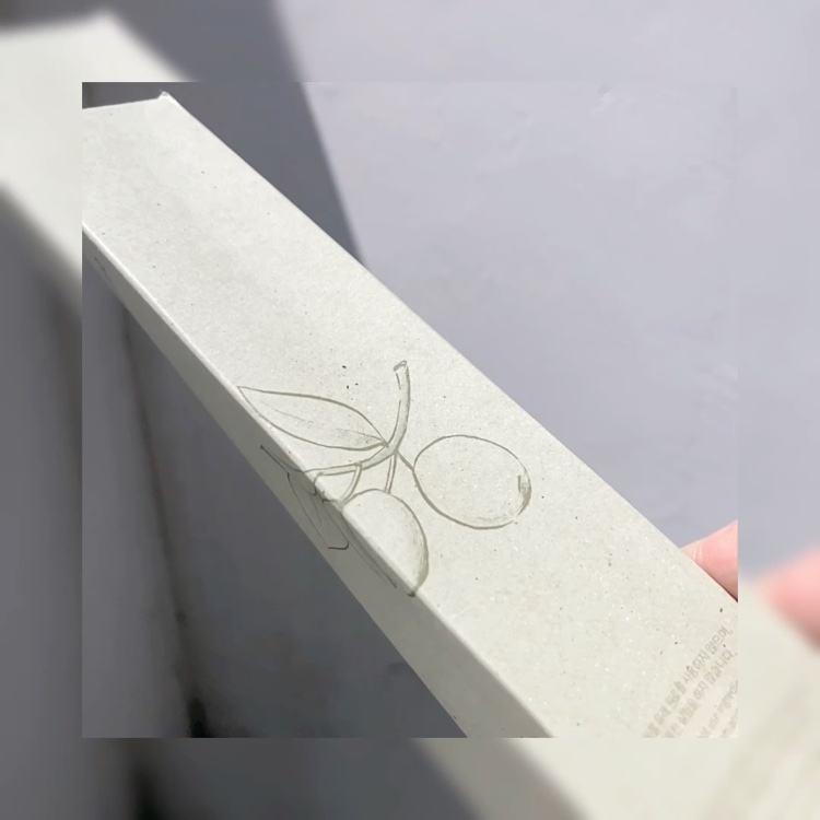 オリーブスクアランファーミングアンプルクリーム/rooTree/フェイスクリームの動画クチコミ4つ目