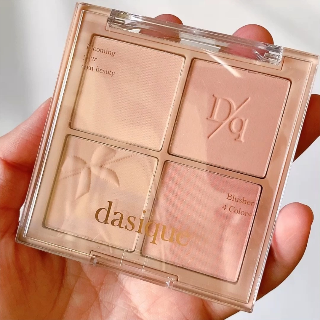 ブレンディングムードチーク/dasique/パウダーチークを使ったクチコミ（1枚目）