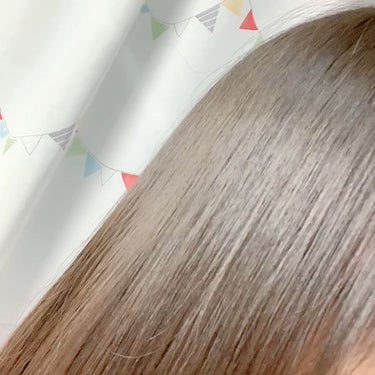 スーパーリッチシャイン ストレートビューティー うねりケアトリートメント/LUX/洗い流すヘアトリートメントを使ったクチコミ（4枚目）