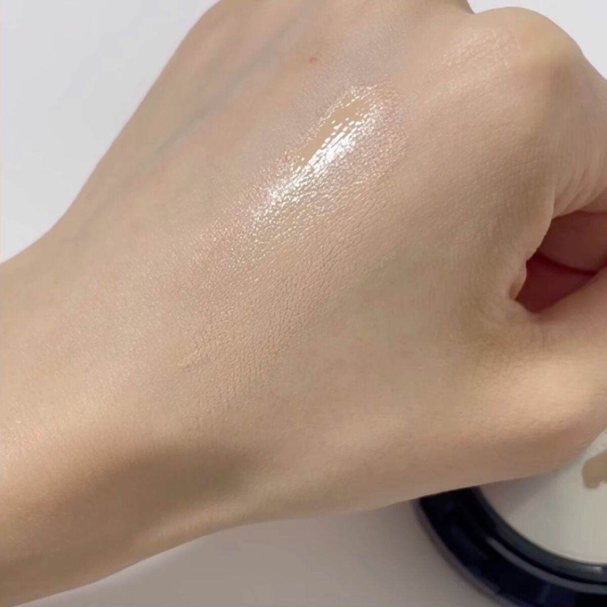 タトゥークッションファンデーション/INGA/クッションファンデーションの動画クチコミ3つ目