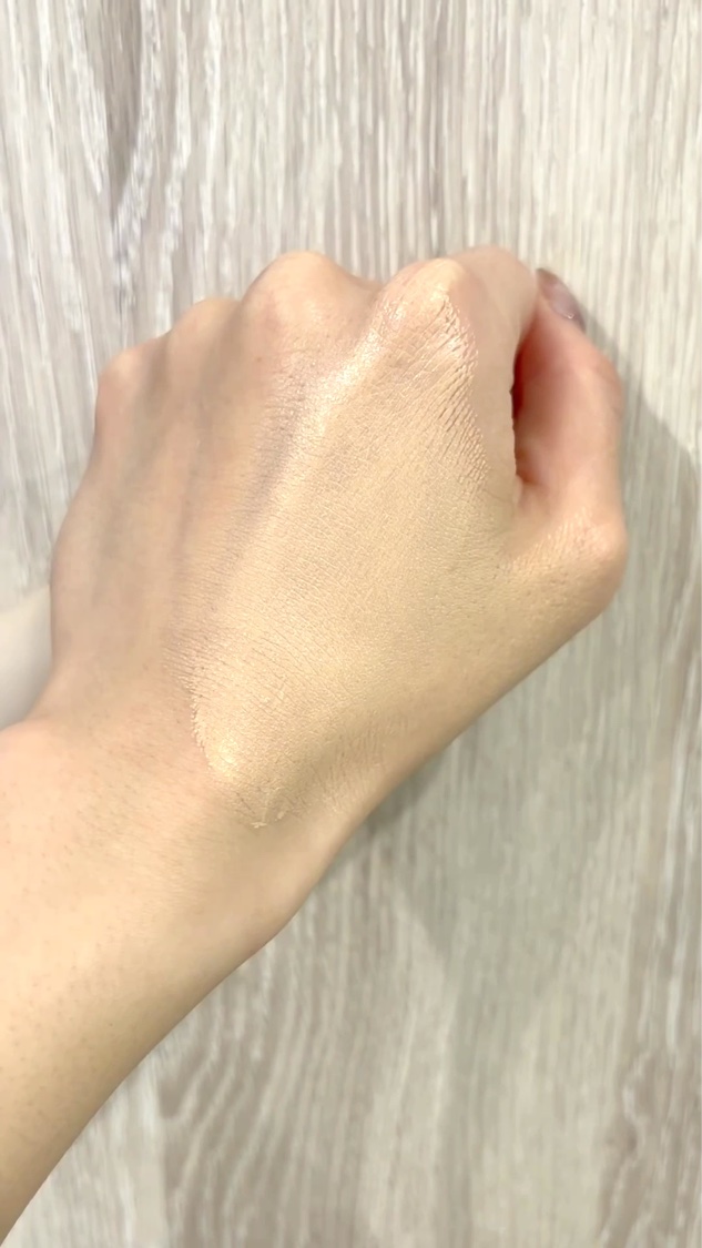 エクシア ベアヴィジョン ファンデーション/ALBION/リキッドファンデーションの動画クチコミ2つ目