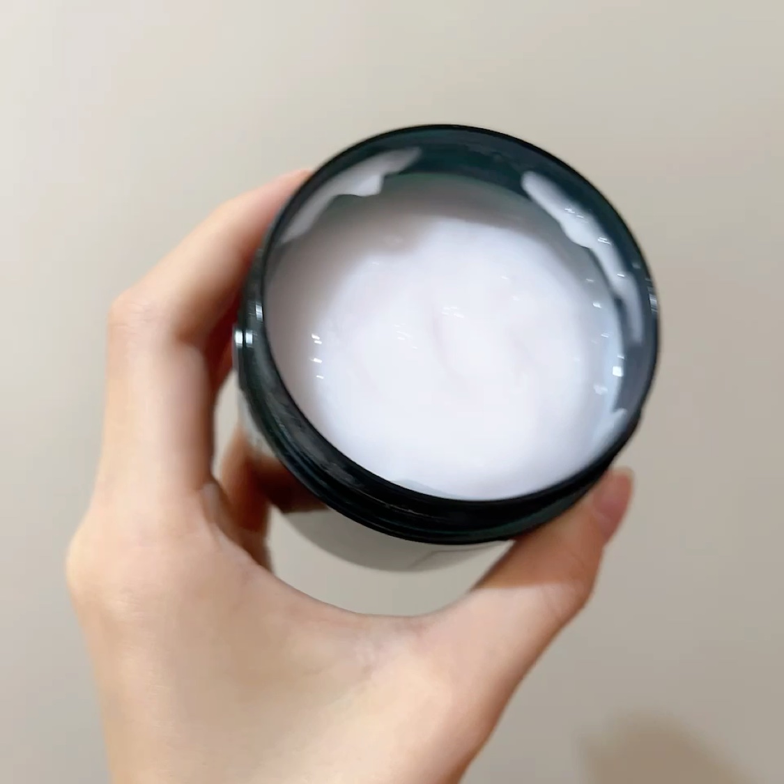 ボディヨーグルト BR/THE BODY SHOP/ボディローションの動画クチコミ1つ目