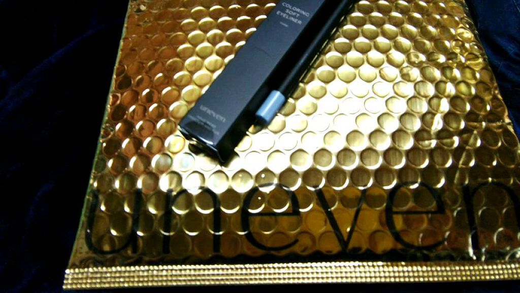 カラーリングソフトアイライナー/uneven/ペンシルアイライナーの動画クチコミ2つ目