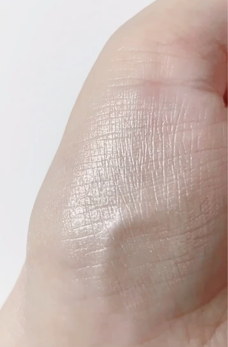 うるみハイライター 03 スハダベージュ/muice/パウダーハイライトを使ったクチコミ（3枚目）