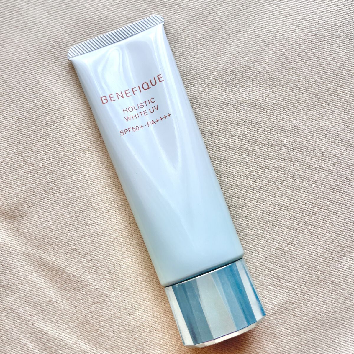 ベネフィーク ホリスティックホワイトUV/BENEFIQUE/日焼け止めスティックの人気ショート動画