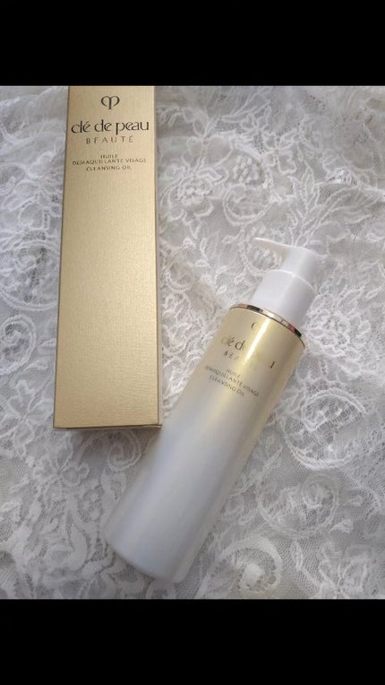 ユイルデマキアントヴィサージュ/クレ・ド・ポー ボーテ/オイルクレンジングの人気ショート動画