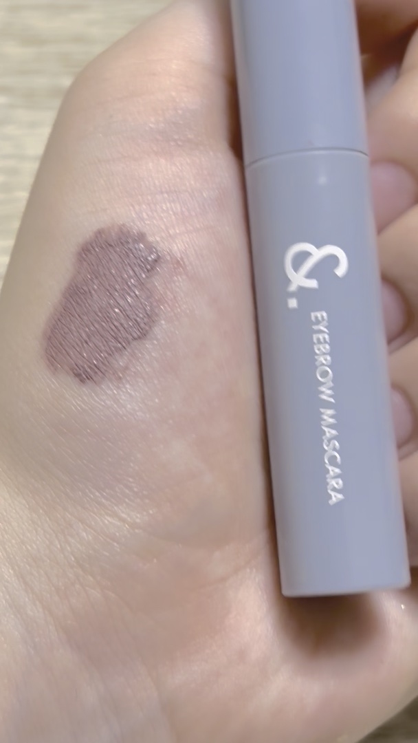 ＆.眉マスカラ/DAISO/眉マスカラの動画クチコミ1つ目