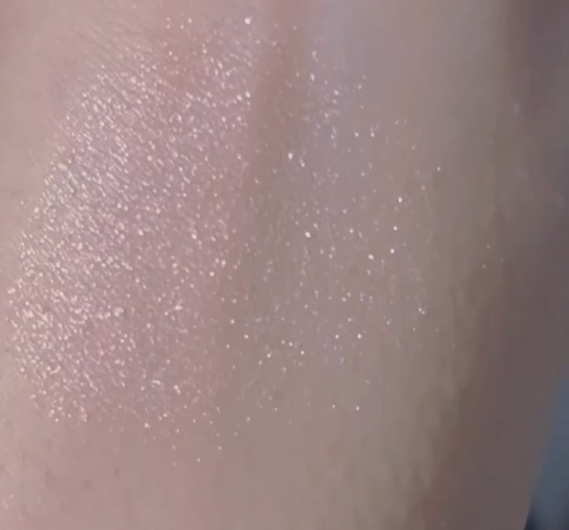  ピュア グローリー ハイライター/PERIPERA/ハイライト・シェーディングの動画クチコミ2つ目