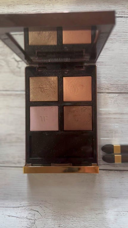 アイ カラー クォード/TOM FORD BEAUTY/アイシャドウパレットの人気ショート動画