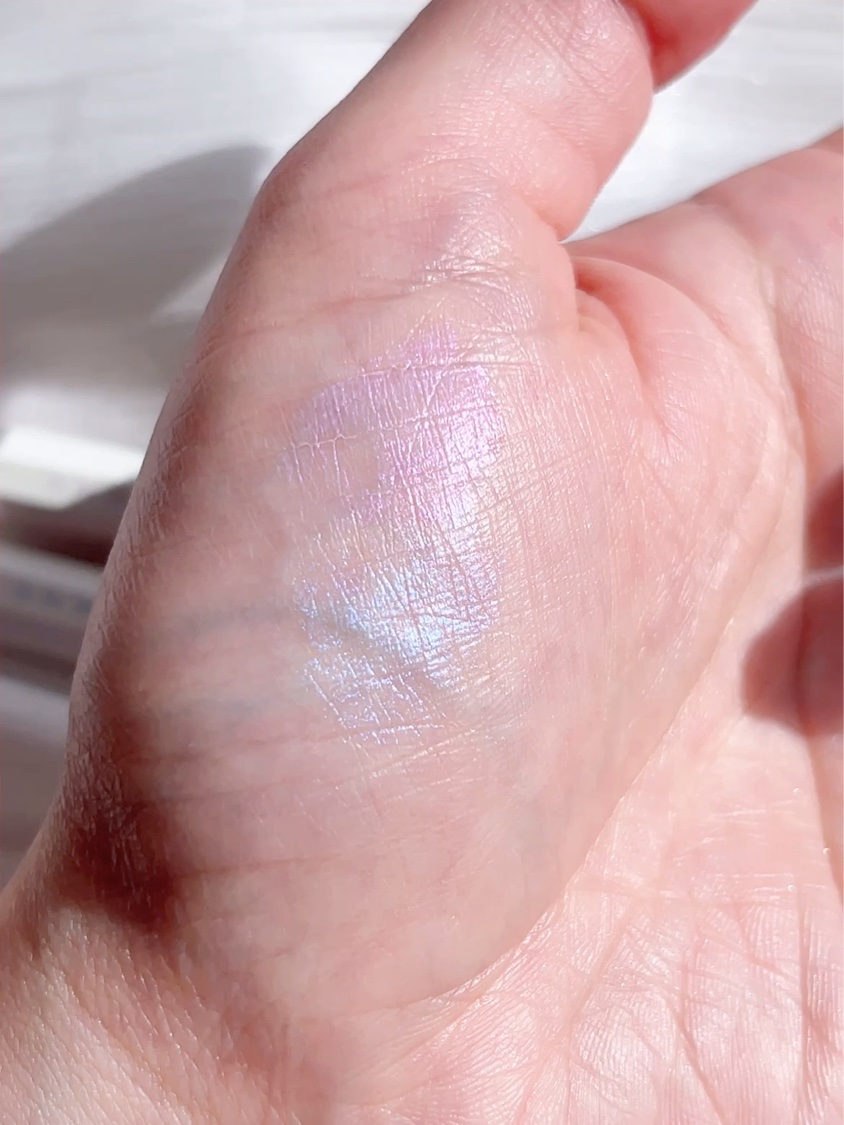 SHADE LINER/UZU BY FLOWFUSHI/リキッドアイライナーの動画クチコミ1つ目