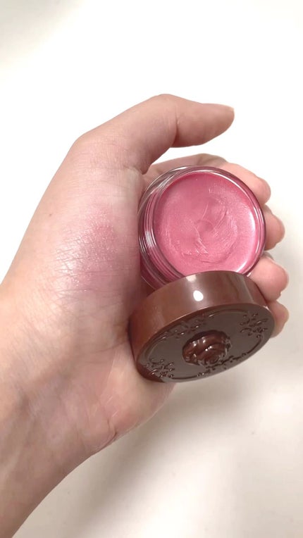 ANNA SUI ホリデイ スイーツ コレクションのクチコミ「ANNA SUI ホリデイ スイーツ コレクション 02
モイスチュアライジング リップカラー.....」(1枚目)