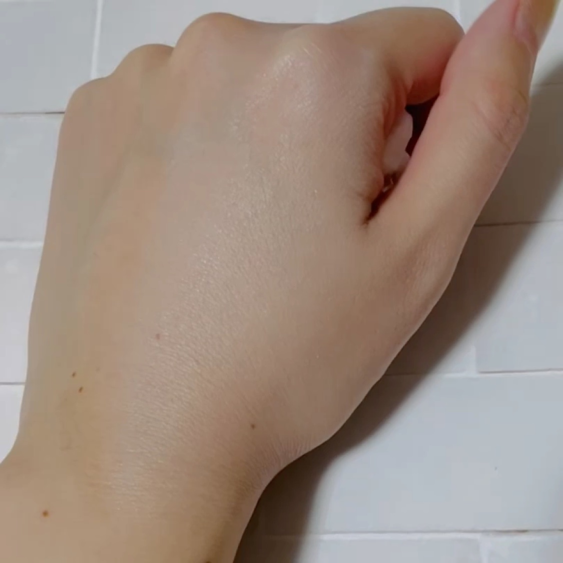 UVカバーベース/Kirei&co./日焼け止めクリームの動画クチコミ1つ目