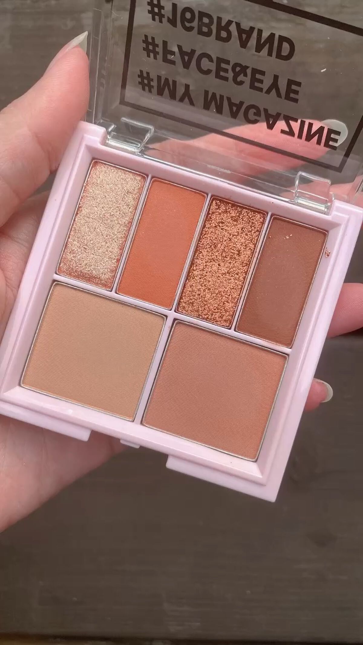 16 MY MAGAZINE/16BRAND/アイシャドウパレットの人気ショート動画