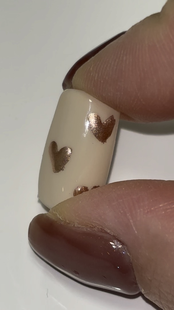 アイシングジェルネイル/セリア/ジェルネイルの人気ショート動画