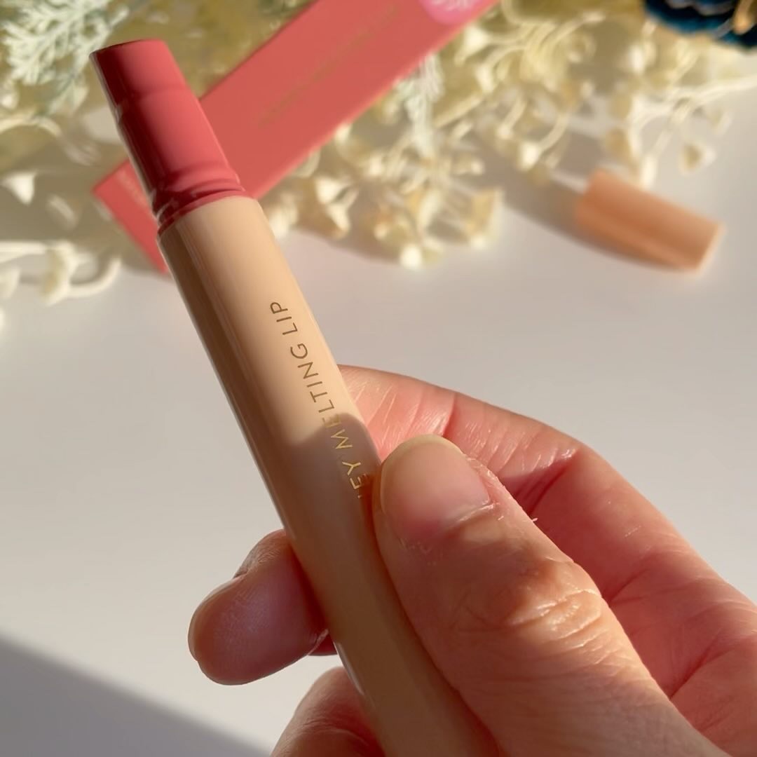 ハニーメルティングリップ/ネイチャーリパブリック/口紅を使ったクチコミ（1枚目）