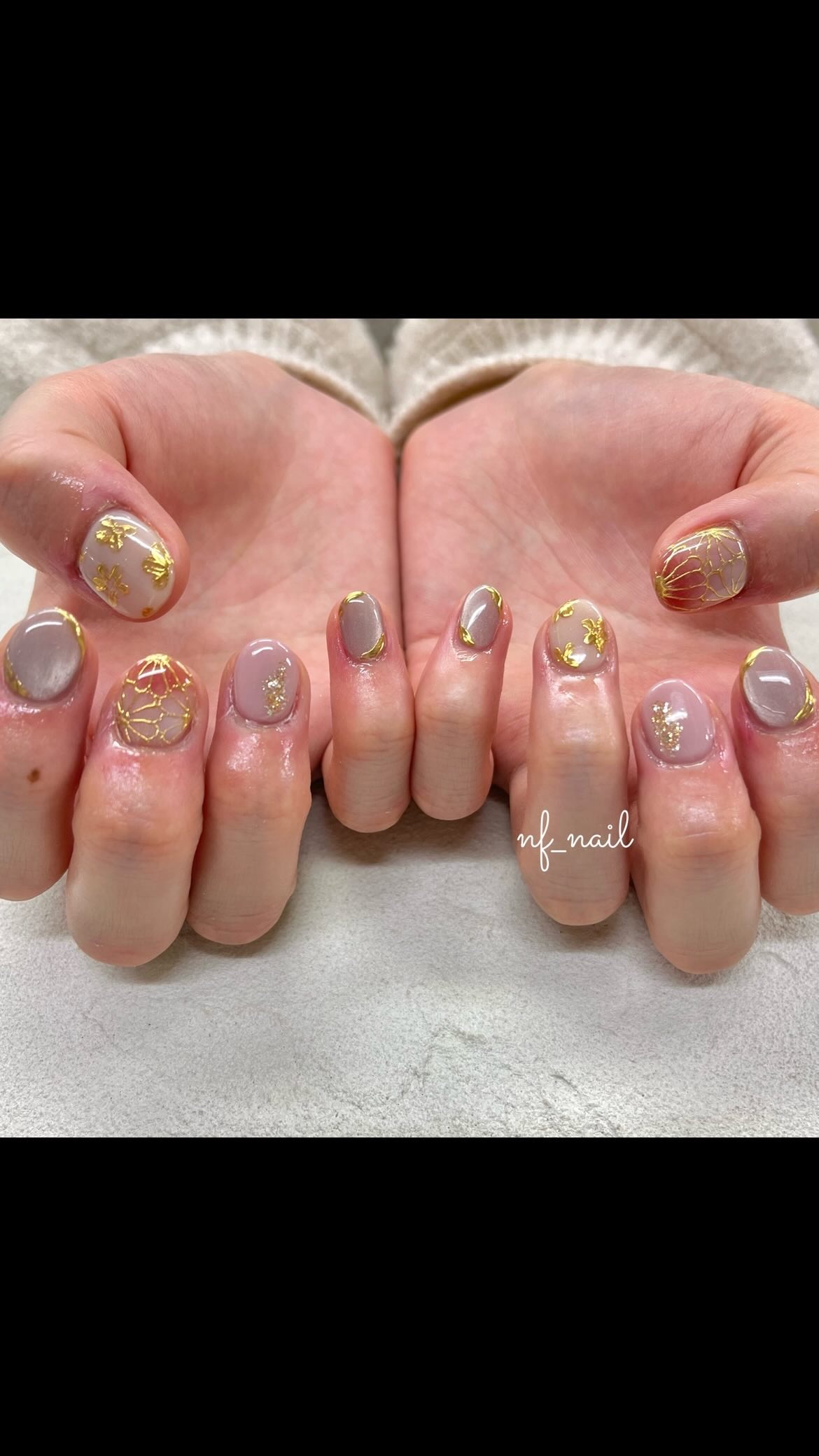 #ネイル,#ジェルネイル,#ニュアンスネイル,#キラキラネイル,#冬ネイル,#お正月ネイル,#正月ネイル,#和柄ネイル,#和ネイル,#成人式ネイルのネイルデザイン