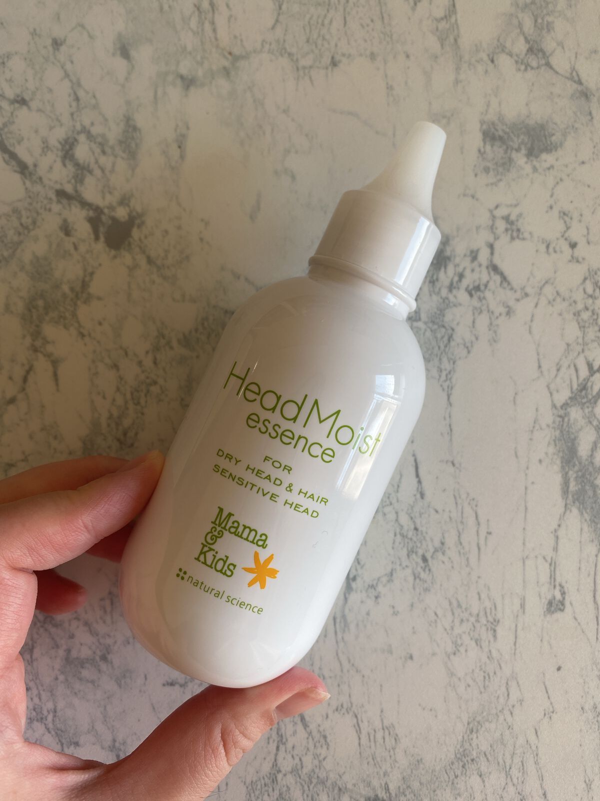 ママ＆キッズ ヘッドモイストエッセンス/ナチュラルサイエンス/頭皮ローションの動画クチコミ1つ目