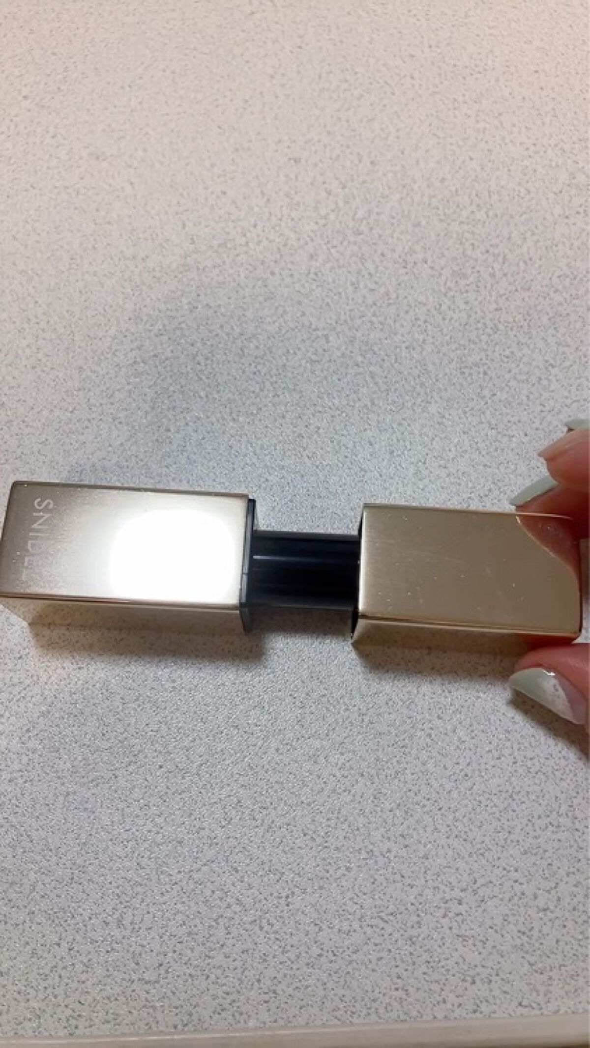 モイスチャー リップ バーム /SNIDEL BEAUTY/リップバームの動画クチコミ3つ目