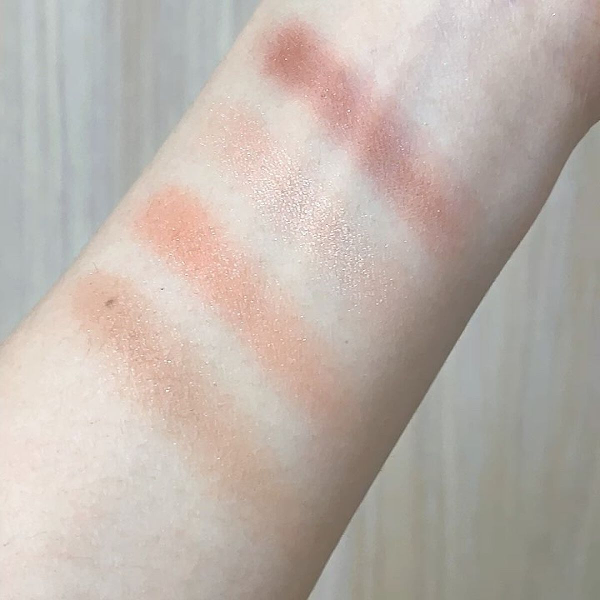 レ キャトル ルージュ ユー エ ジュ /CHANEL/アイシャドウパレットを使ったクチコミ（3枚目）