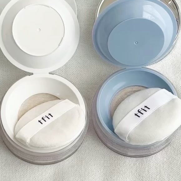 トランスルーセントセットフィニッシングパウダー/TFIT/ルースパウダーを使ったクチコミ（3枚目）