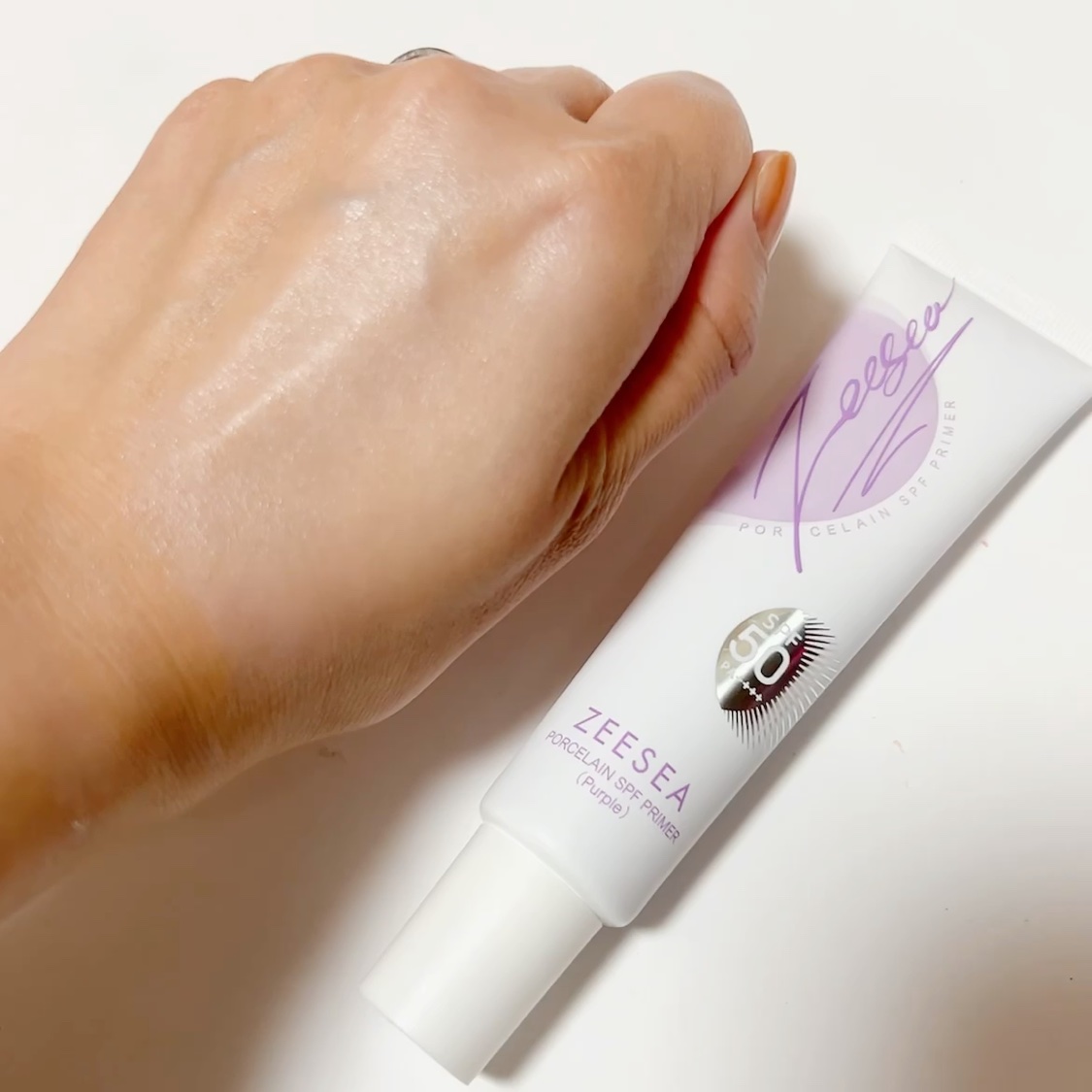 ポーセリンSPFプライマー/ZEESEA/化粧下地の動画クチコミ3つ目