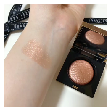 リュクスアイシャドウ 01 ヒートレイ(リッチ メタル)/BOBBI BROWN/単色アイシャドウを使ったクチコミ（3枚目）