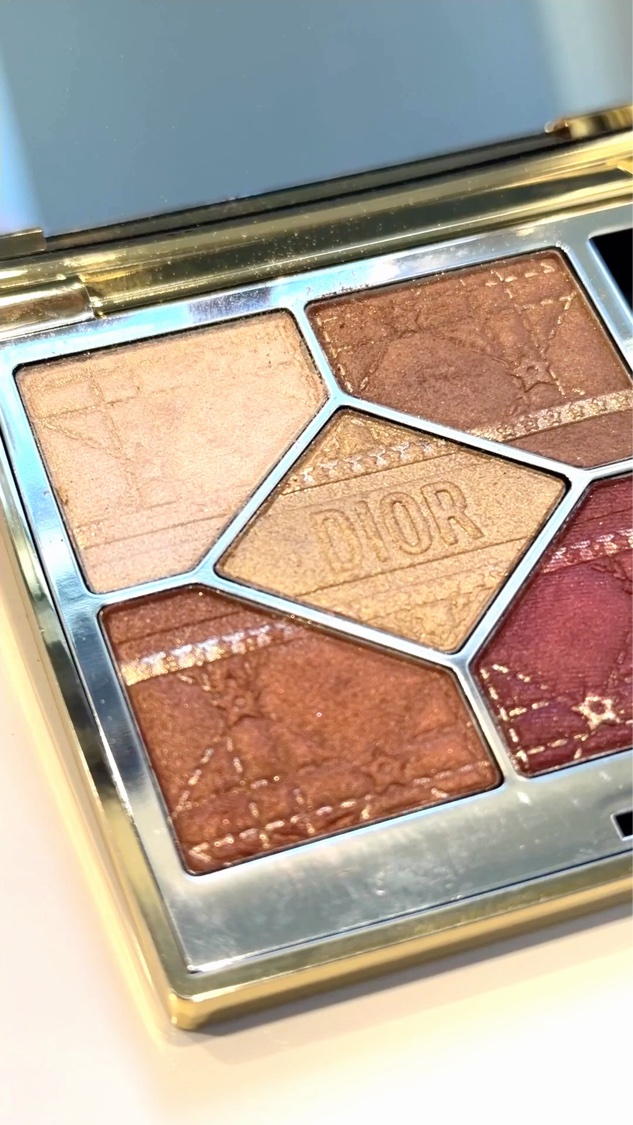 ディオールショウ サンク クルール（ホリデーコレクション 2025 限定品）/Dior/アイシャドウを使ったクチコミ（2枚目）