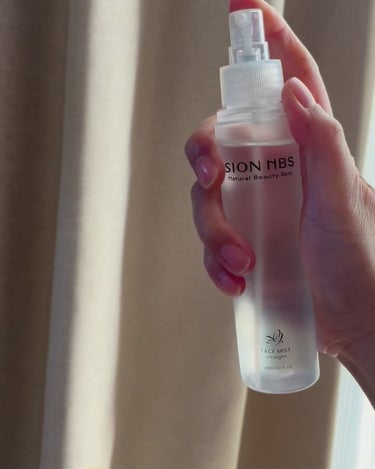  FACE MIST straight/SION NBS Natural Beauty Skin/ミスト状化粧水の動画クチコミ1つ目