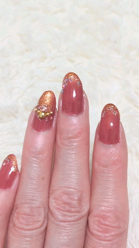 カラフルネイルズ/キャンメイク/マニキュアを使ったクチコミ（1枚目）