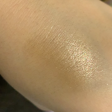 グリッタープリズム シャドウ/MISSHA/グリッターを使ったクチコミ（2枚目）