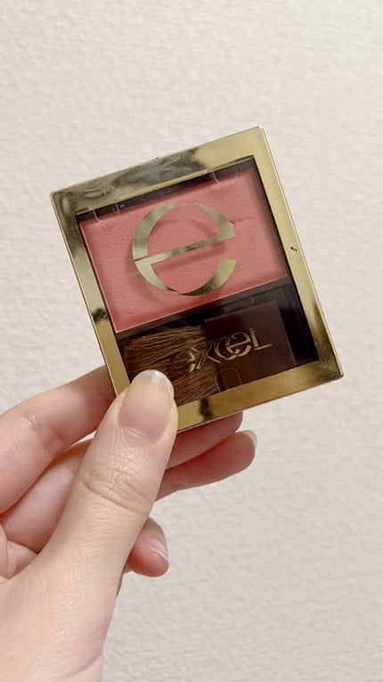 スキニーリッチチーク/excel/パウダーチークの人気ショート動画